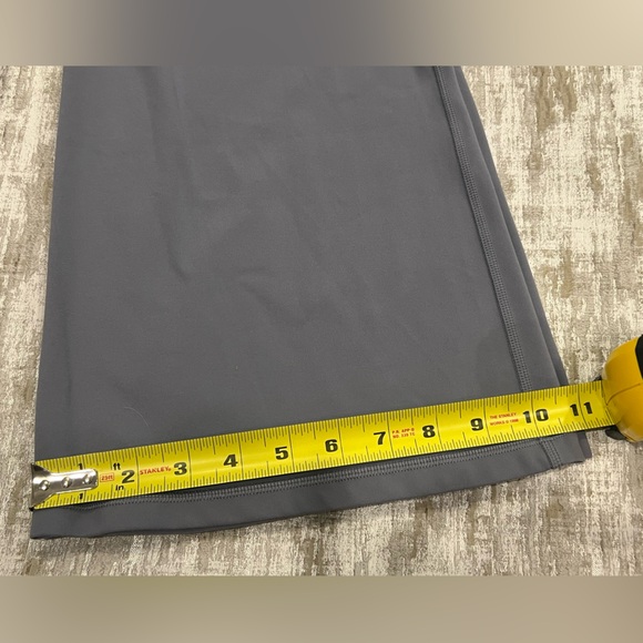 Athleta high rise medium petite Elation Flare Pant legging Lavender blue Gray - Picture 13 of 16